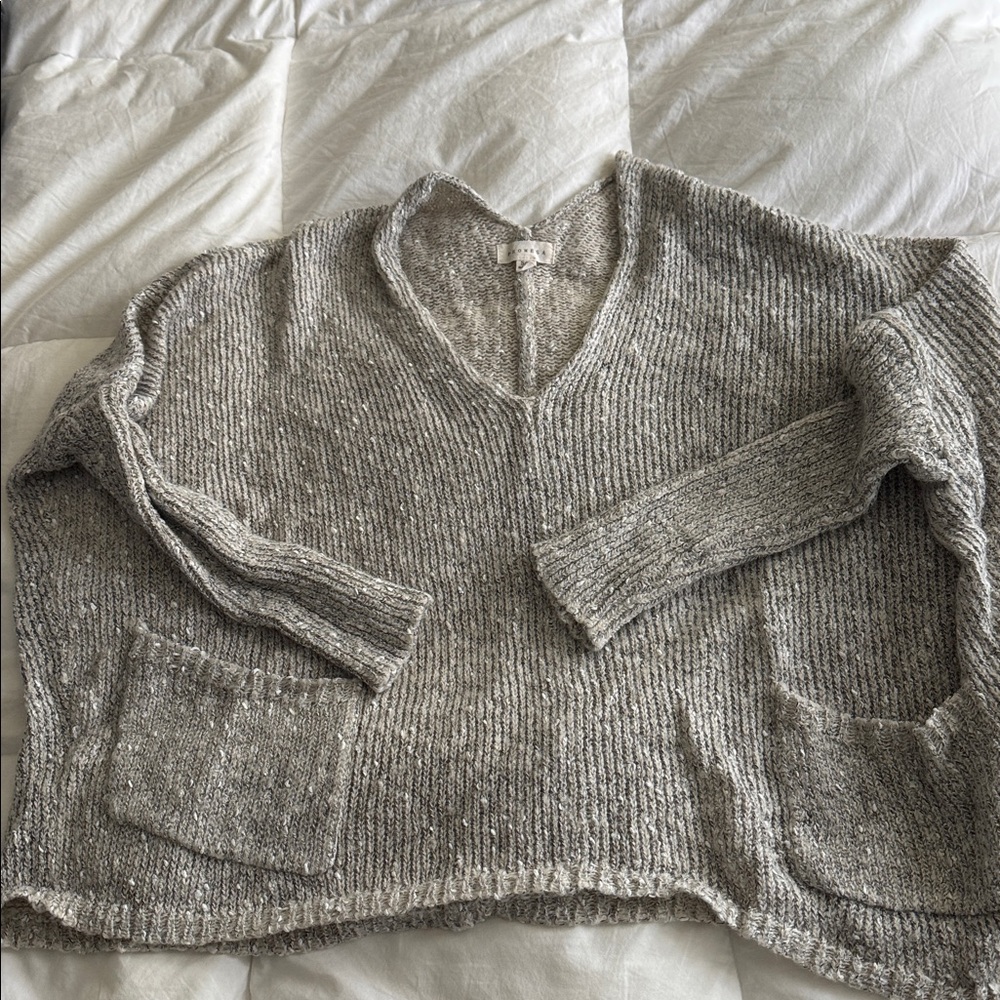 Promesa Heathered Gray Knit Top